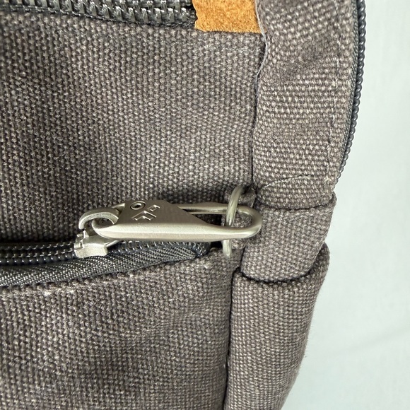 Travelon Heritage Anti-Theft Tour Bag Crossbody, Gray,RFID Travel Purse - Picture 11 of 16